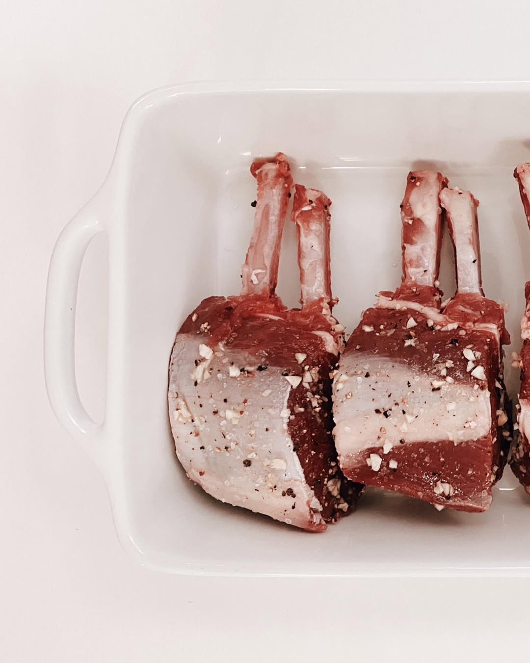 Freshness Comparison: The Meat Club vs. Old-School Butchers